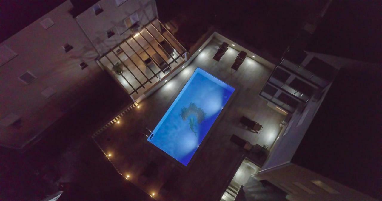 Apartments Sara 4 Bol Dış mekan fotoğraf