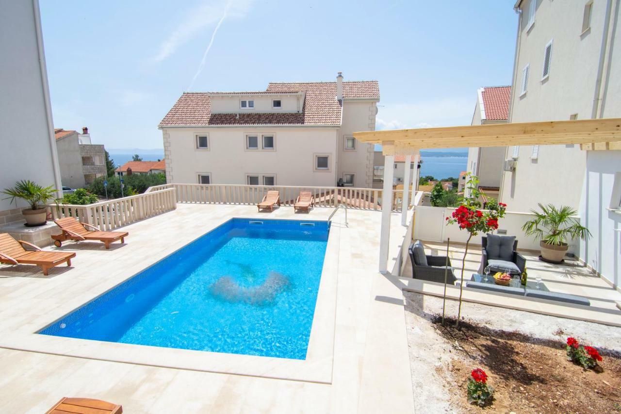 Apartments Sara 4 Bol Dış mekan fotoğraf