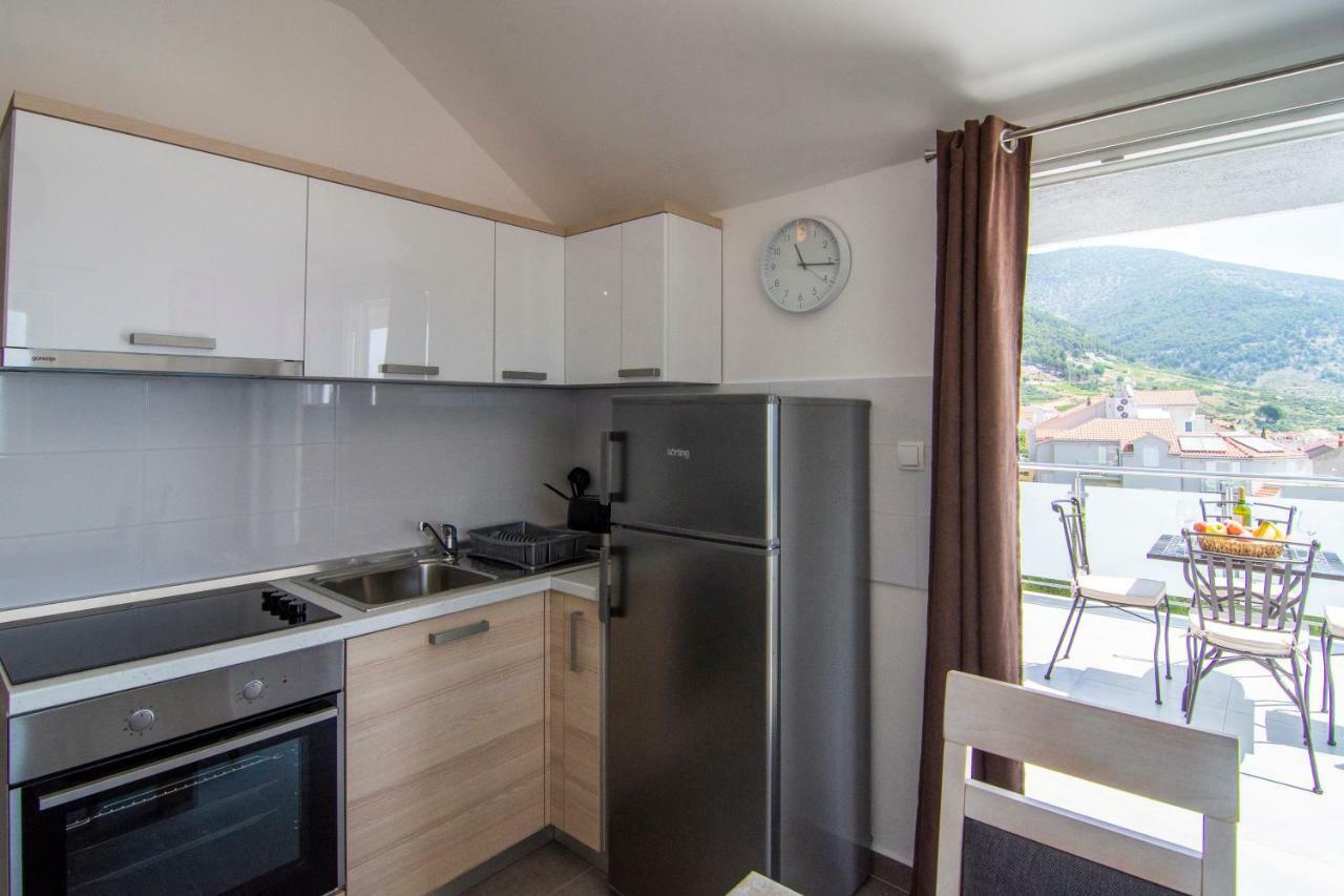 Apartments Sara 4 Bol Dış mekan fotoğraf