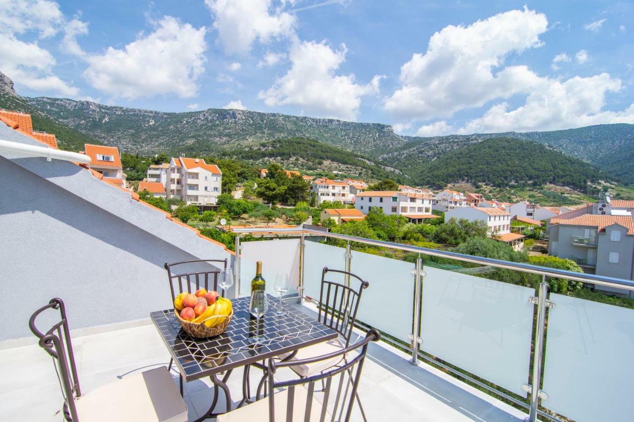 Apartments Sara 4 Bol Dış mekan fotoğraf
